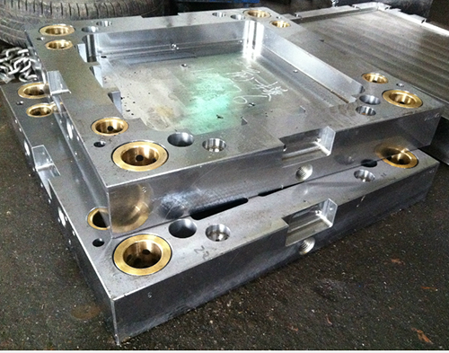 講述模具深孔的操作規范